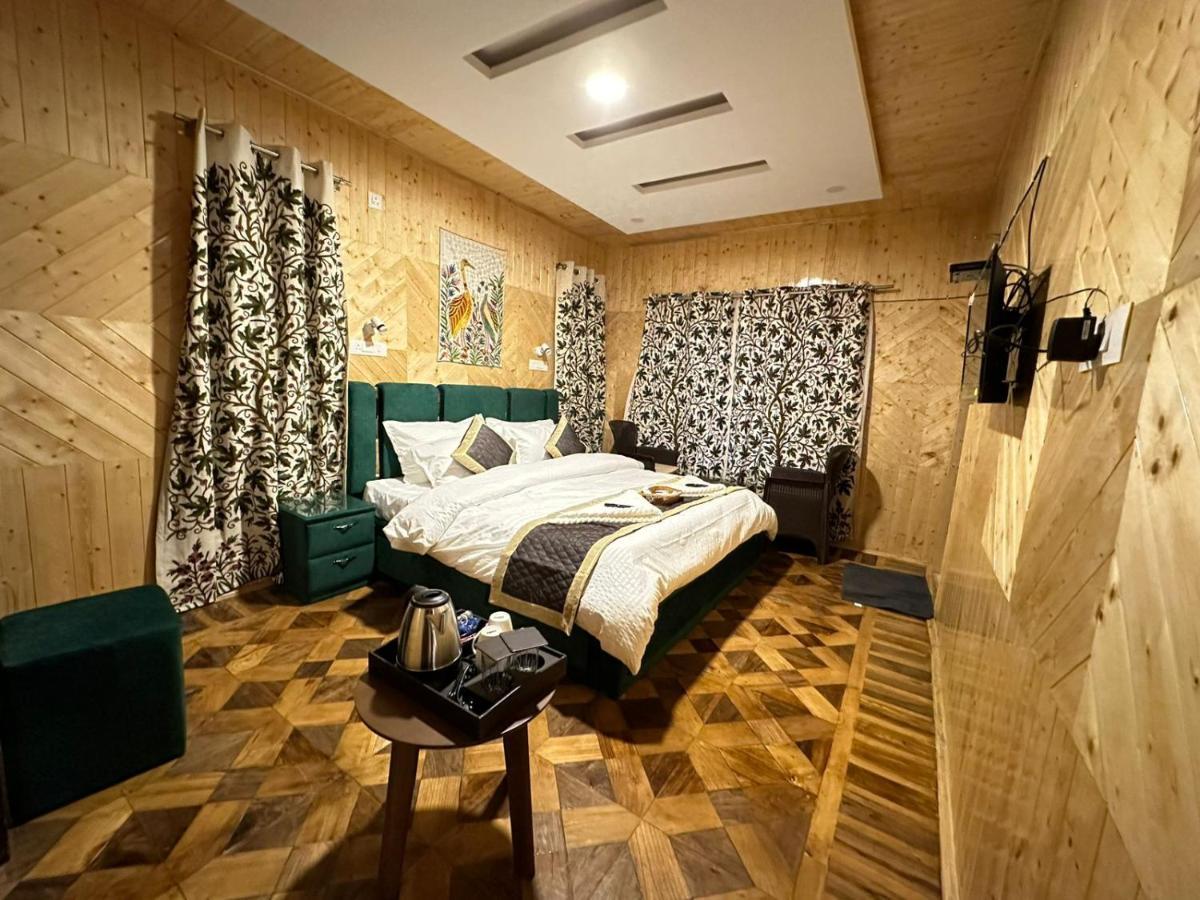 Cliff Cottage Pahalgam, Kashmir Batakut 外观 照片